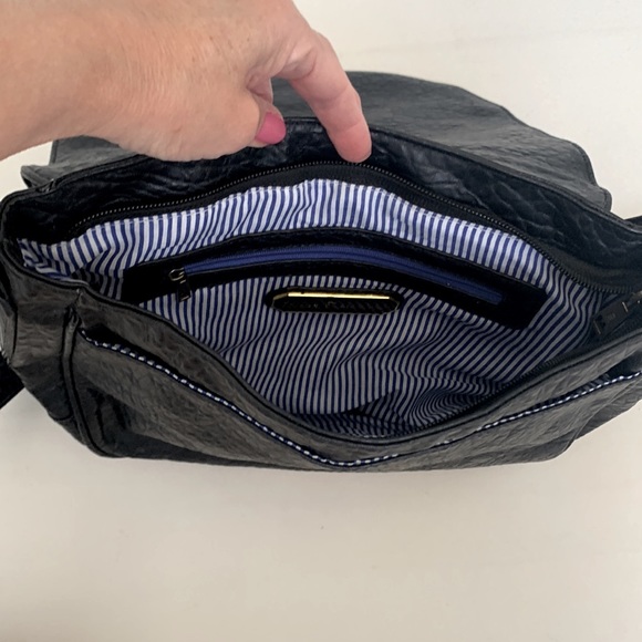 Urban Expressions crossbody/shoulder handbag - Picture 6 of 9